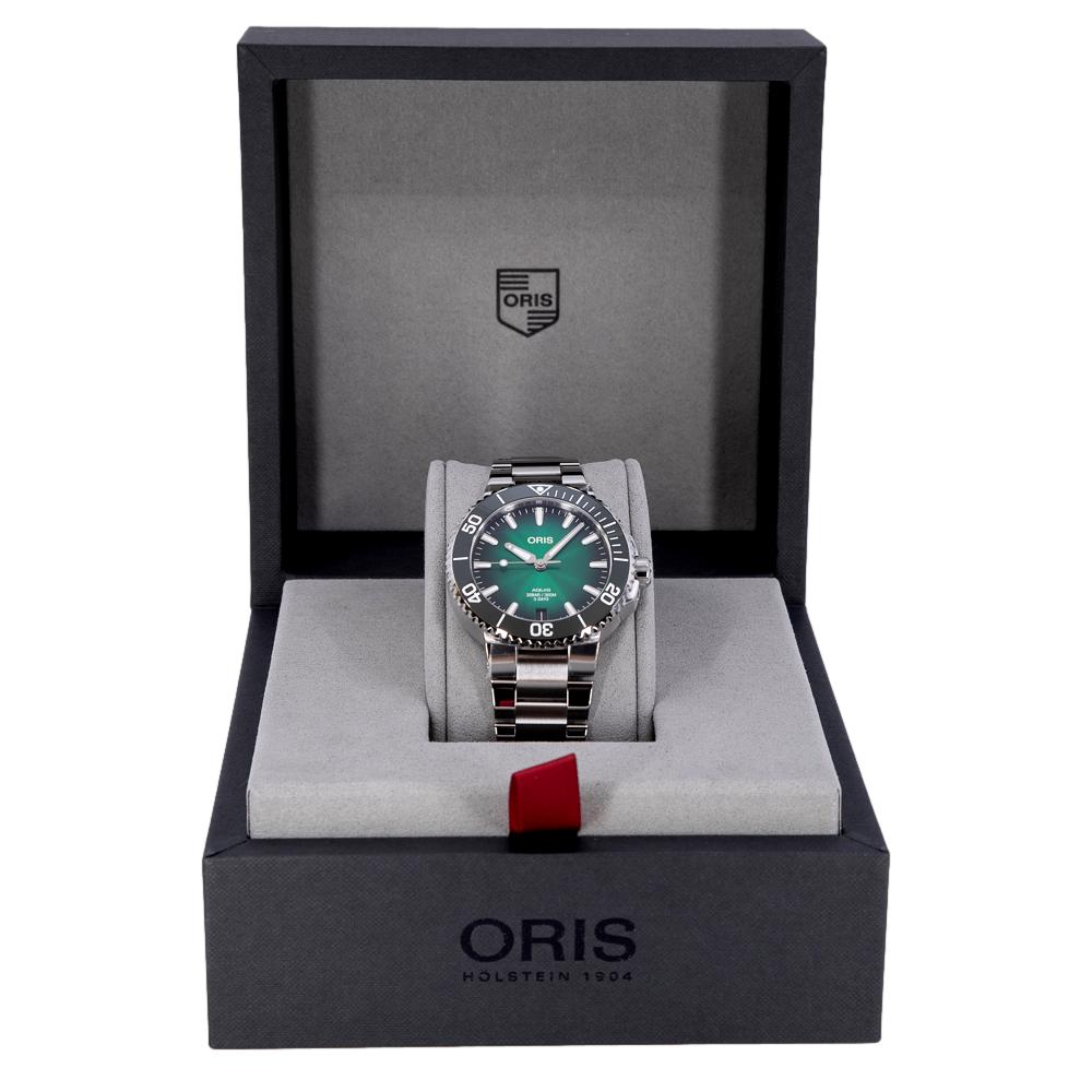 Oris 01 400 7769 4157-07 8 22 09PEB Aquis Green Dial Watch