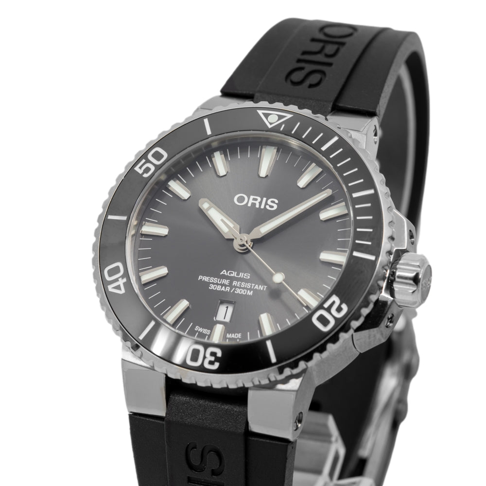 Oris Men's 01 733 7730 7153-07 4 24 64TEB Aquis Titanium