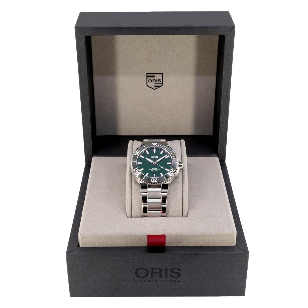 Oris 01 733 7732 4157-07 8 21 05PEB Aquis Grünes Zifferblatt Uhr