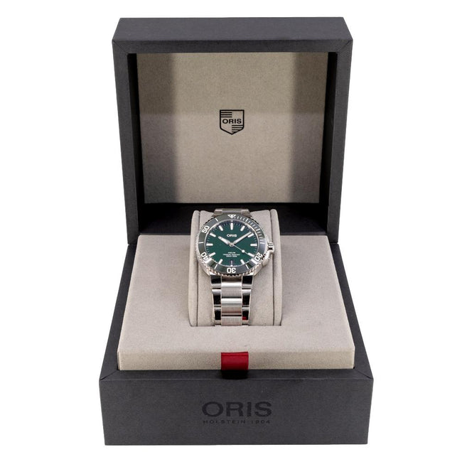 Oris 01 733 7732 4157-07 8 21 05PEB Aquis  Green Dial Watch