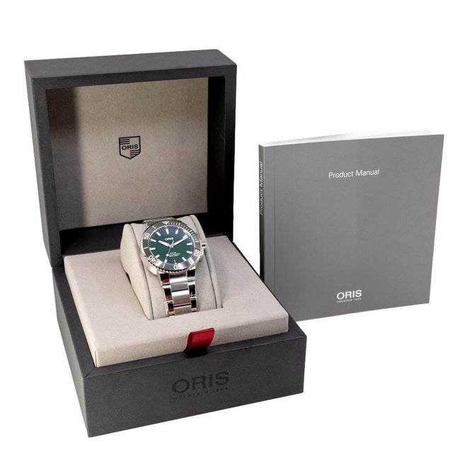 Oris 01 733 7732 4157-07 8 21 05PEB Aquis  Green Dial Watch