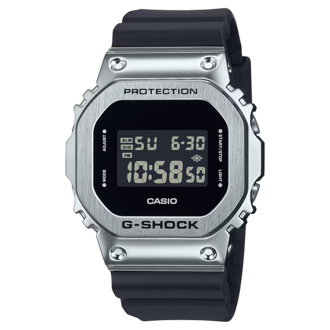 Casio GM-5600U-1ER