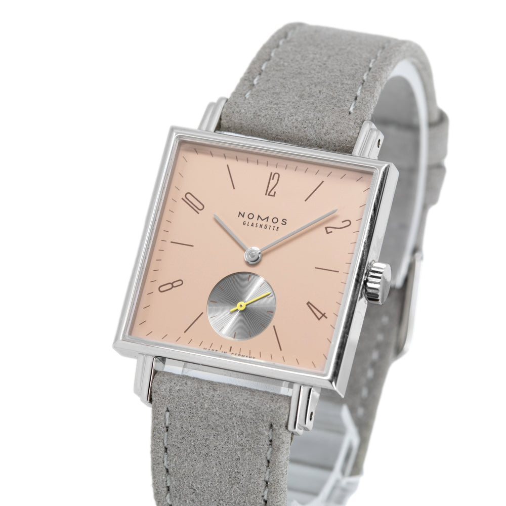 NOMOS Men's 474 TETRA – DIE KAPRIZIÖSE Manual Winding