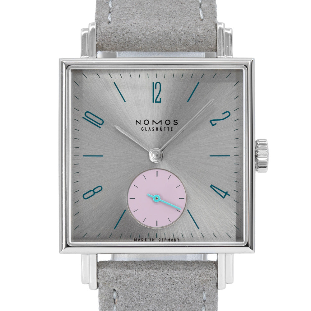 NOMOS Men's 477 TETRA – DIE UNERREICHBARE Manual Winding