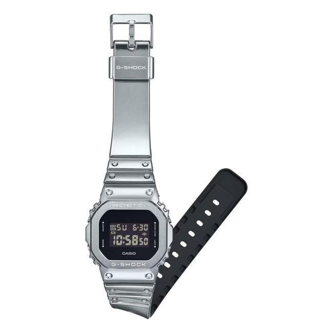 Casio GM-5600YM-8ER