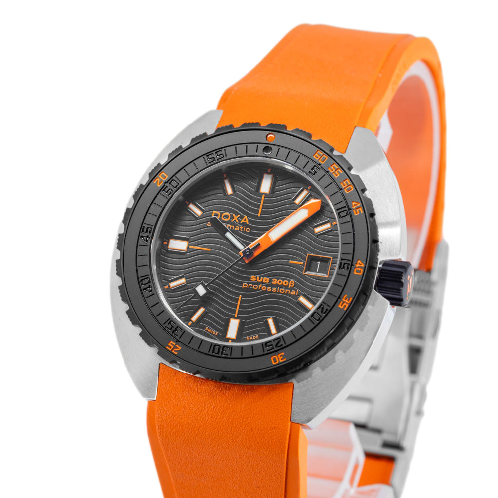 Doxa Men's 830.10.351.21 SUB 300 Beta Professional Automatic