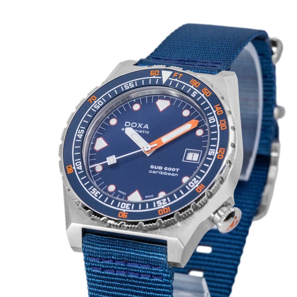 Doxa 861.10.201.32-N Sub 600T Caribbean Auto