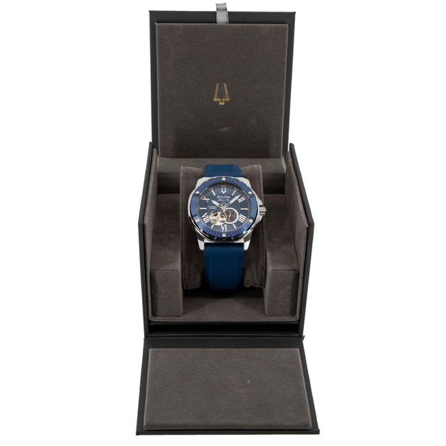 Bulova Men's 98A303 Marine Star Auto