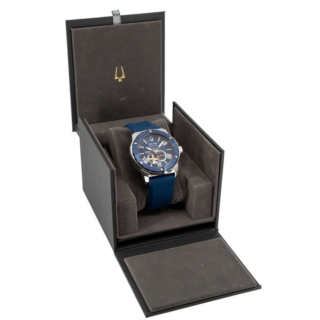 Bulova Men's 98A303 Marine Star Auto