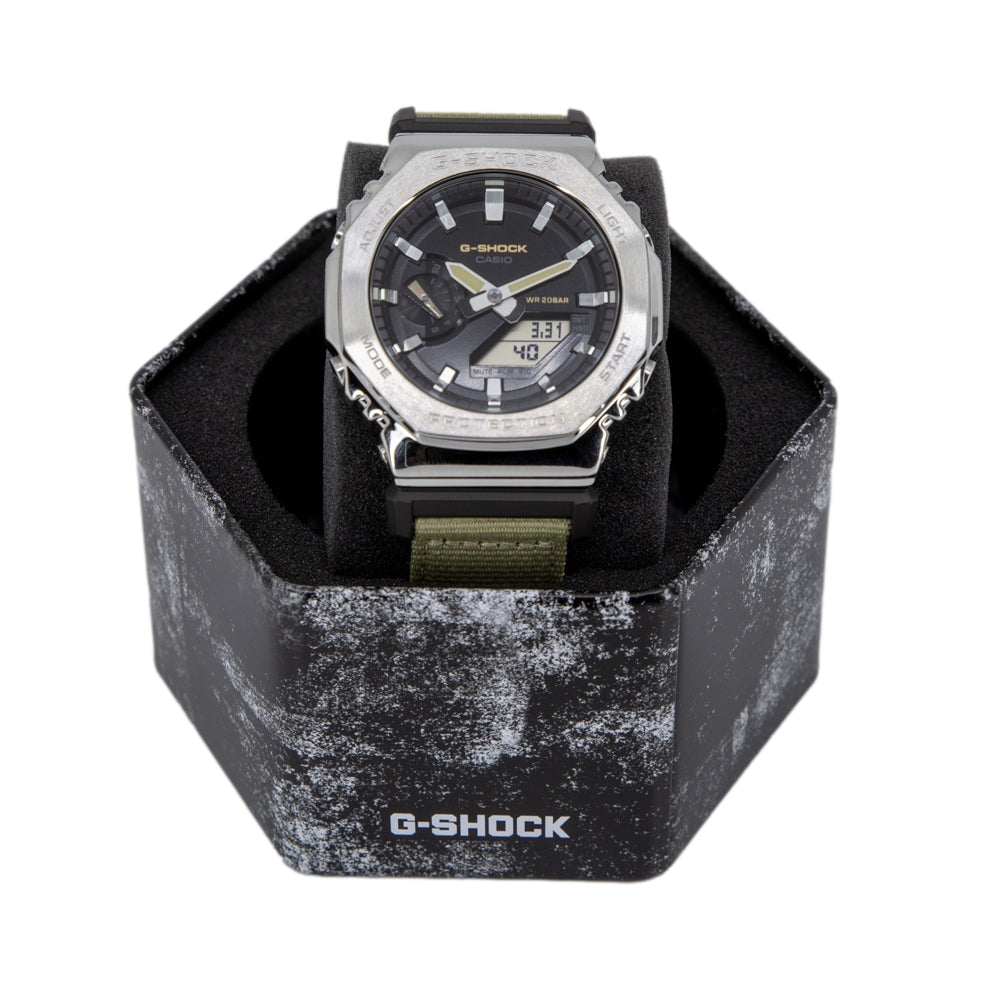 Casio GM-2100C-5AER