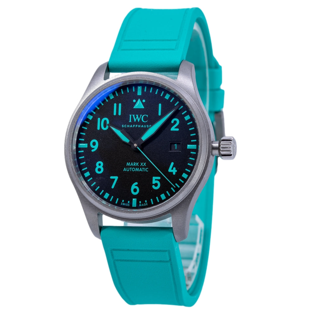 IWC IW328210 Pilot’s Mark XX Mercedes-AMG PETRONAS Formula 1