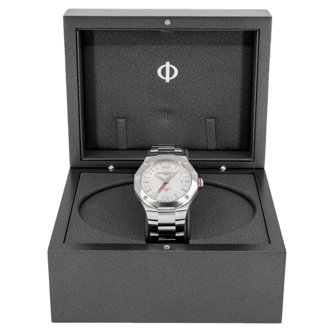 Baume & Mercier Men's M0A10658 Riviera Automatic..