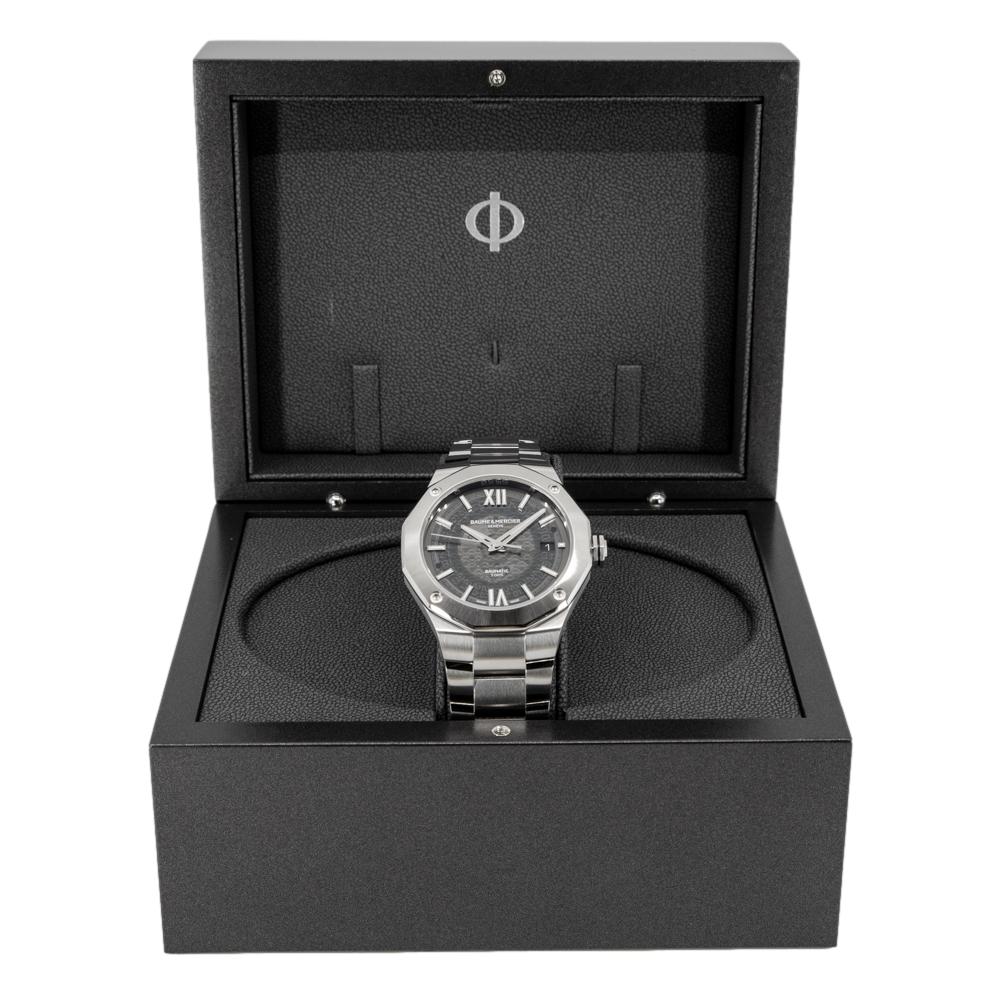 Baume & Mercier Men's M0A10702 Riviera Automatic