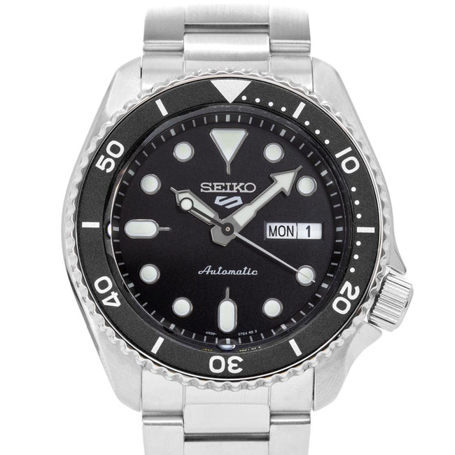 Black dial seiko on sale