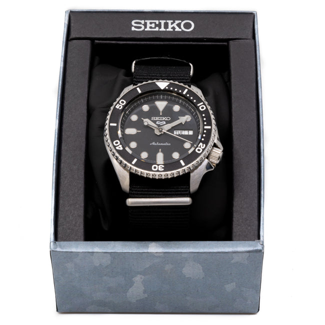 Seiko Men's SRPD55K3 5 Sports Suits Style Black Dial Watch