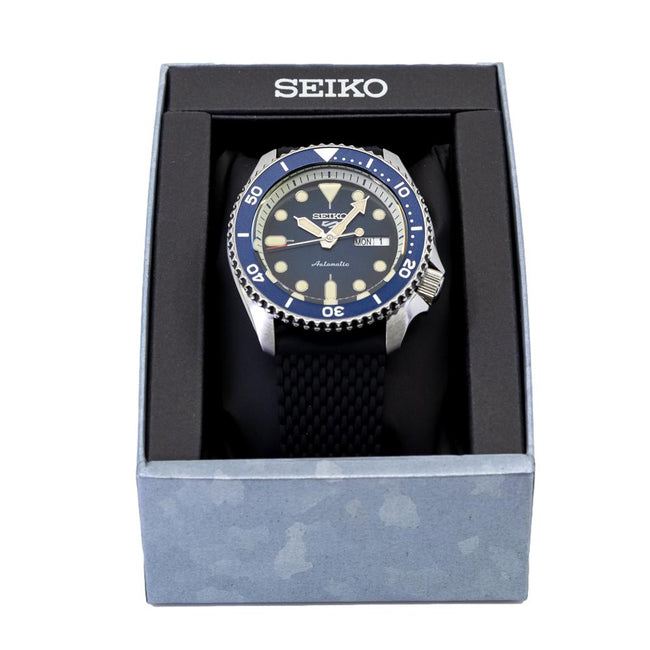 Seiko Men's SRPD71K2 5 Sports SKX Suits Style Automatic