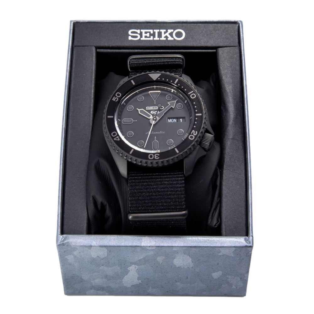 Seiko Men's SRPD79K1 5 Sports Street Automatic
