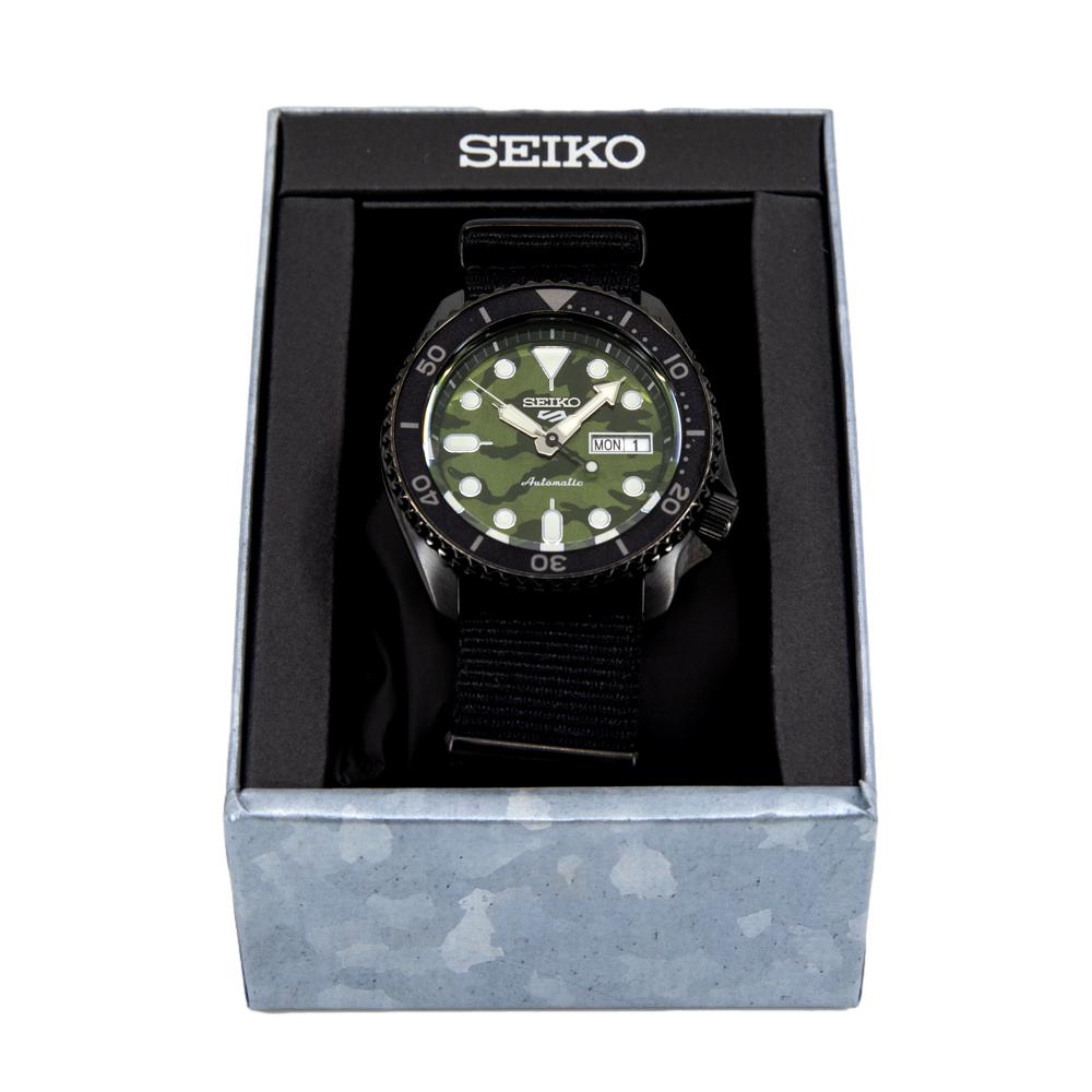 Seiko Men's SRPJ37K1 5 Sports Street Style Auto Watch