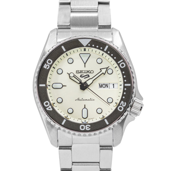 Seiko Men's SRPK31K1 5 Sports SKX Auto
