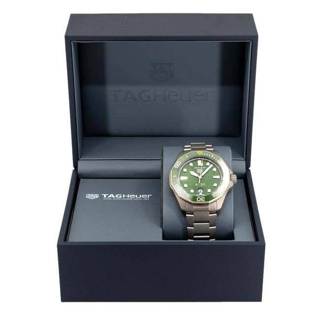 Tag Heuer Men's WBP208B.BF0631 Aquaracer Professional 300