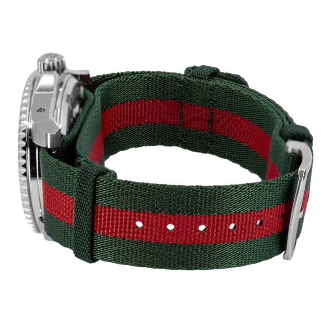 Gucci Men's YA136364 Dive 40mm Automatic