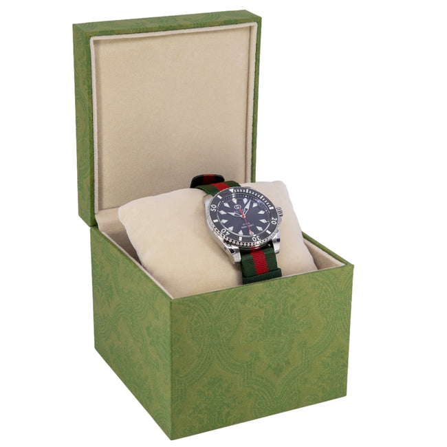 Gucci Men's YA136364 Dive 40mm Automatic