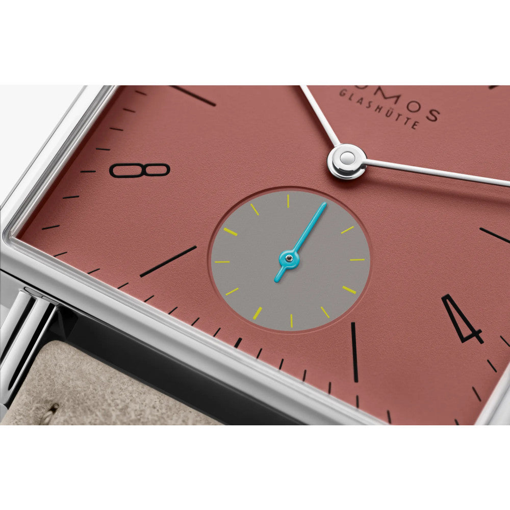 Nomos 438