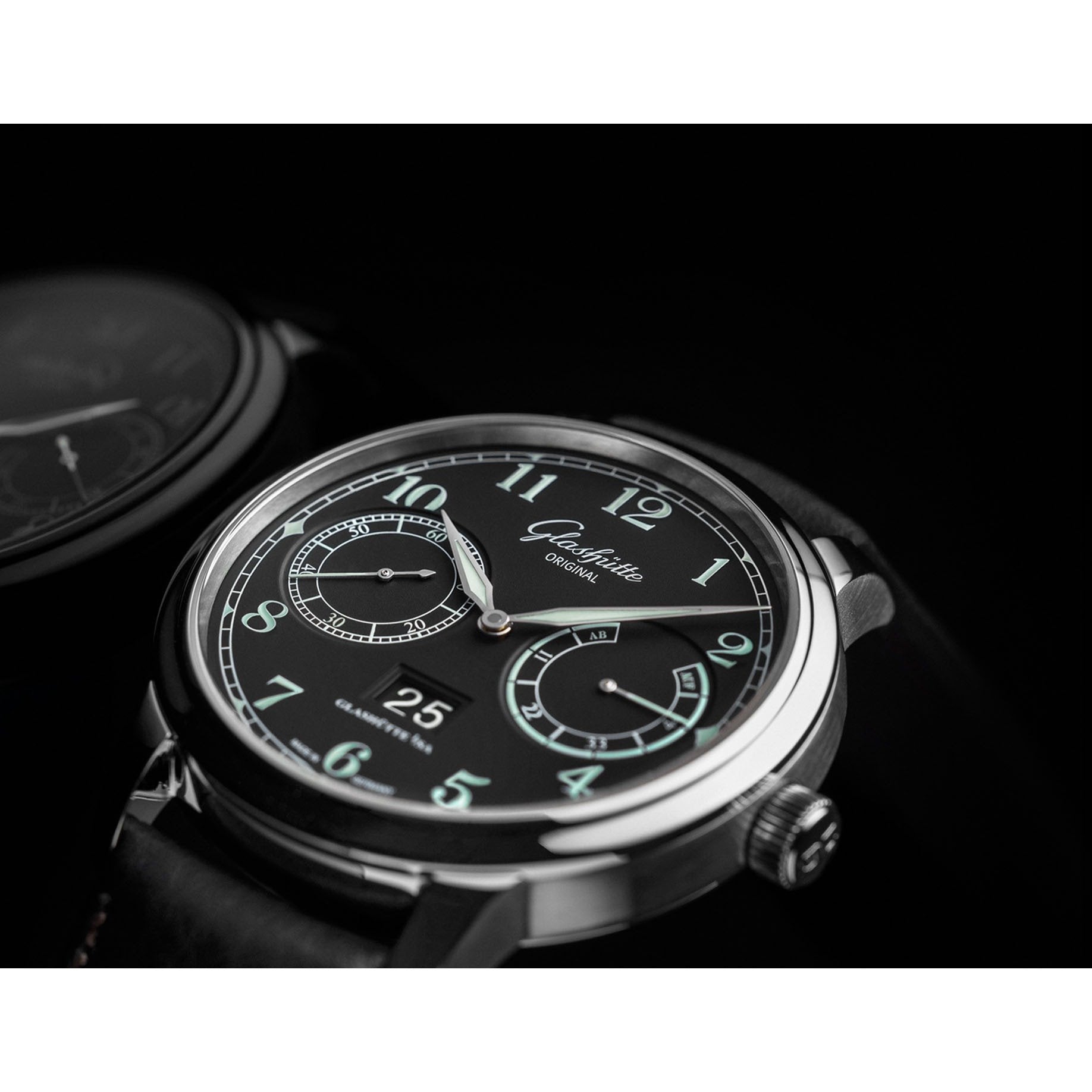 100-14-07-02-30-Glashütte Original 100-14-07-02-30 Senator Observer Watch