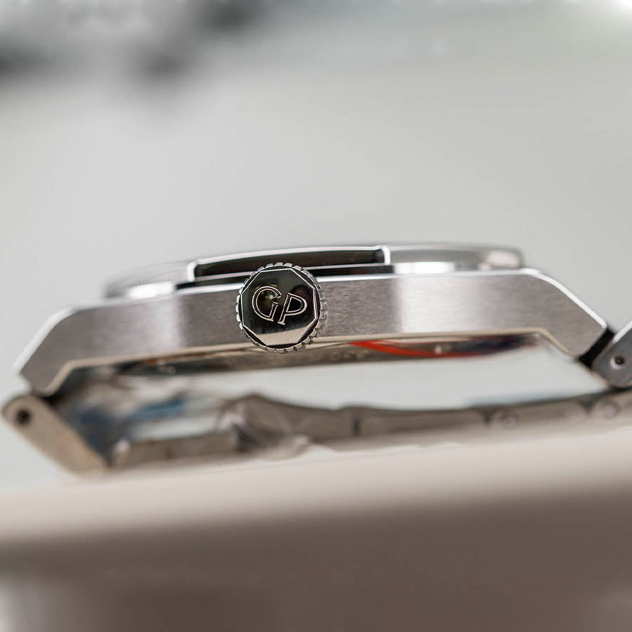 81020-11-431-11A-Girard Perregaux Men's 81020-11-431-11A Laureato Watch