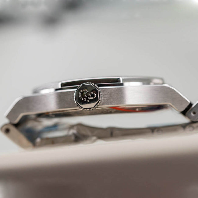 81020-11-431-11A-Girard Perregaux Men's 81020-11-431-11A Laureato Watch