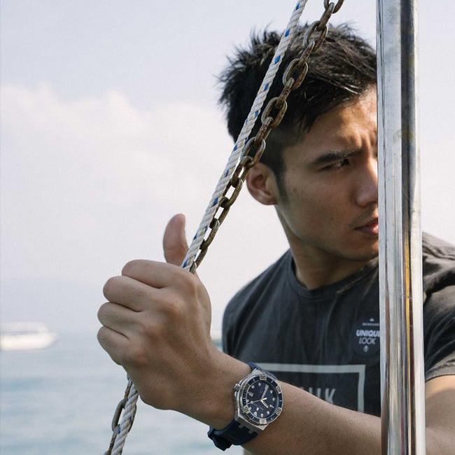 AI6058-SS001-430-1-Maurice Lacroix AI6058-SS001-430-1 Venturer Blue Dial Watch