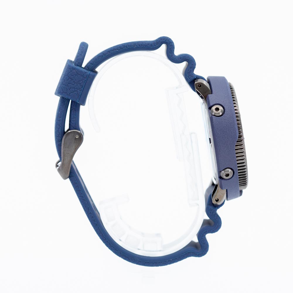 027/4105.02-Junghans Men's 27/4105.02 KLEINE Automatic Sapphire Watch