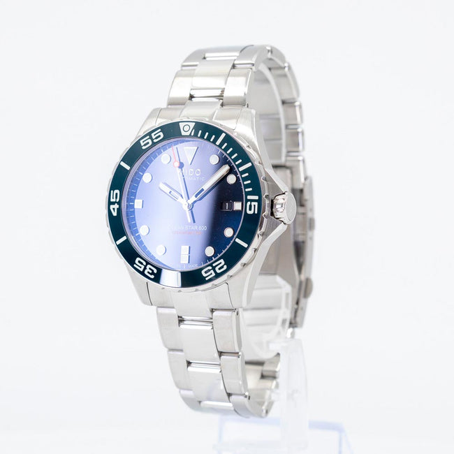 M0266081104101-Mido Men's M026.608.11.041.01 Ocean Star Chronometer Watch