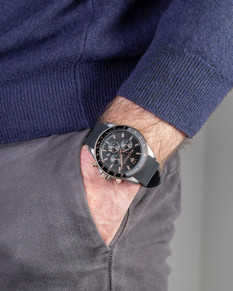 R8871640002-Maserati Men's R8871640002 SFIDA Black Dial Chrono Watch